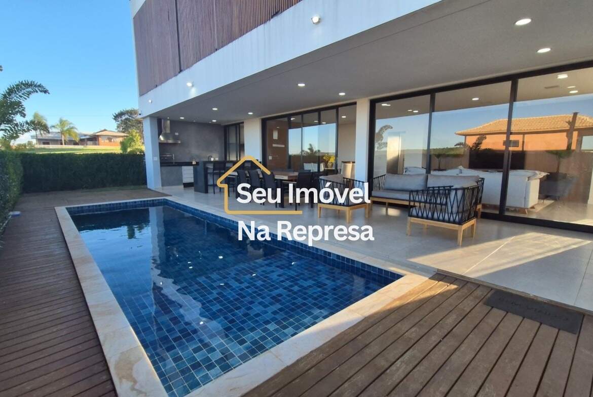 Casa à venda no Condomínio Riviera de Santa Cristina XIII HZH17OI