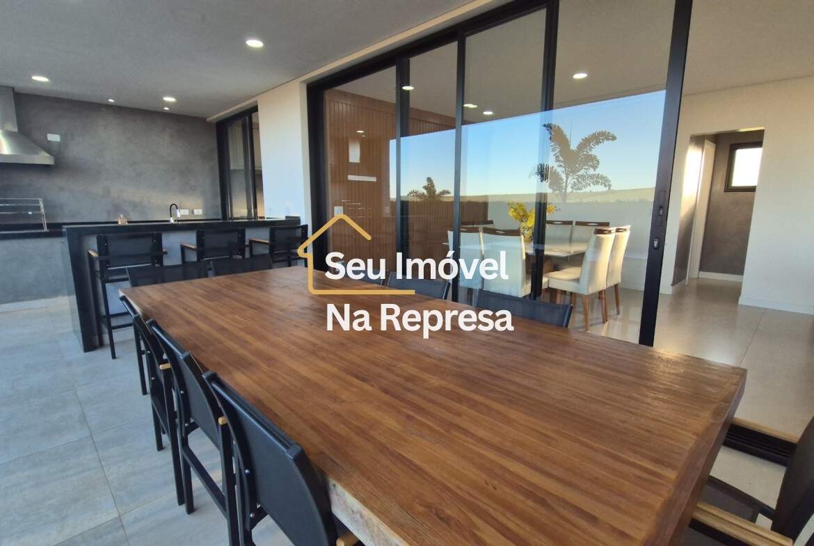Casa à venda no Condomínio Riviera de Santa Cristina XIII HZH17OI