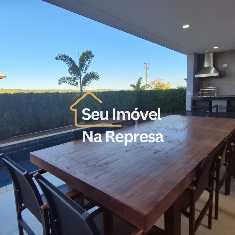 Casa à venda no Condomínio Riviera de Santa Cristina XIII HZH17OI