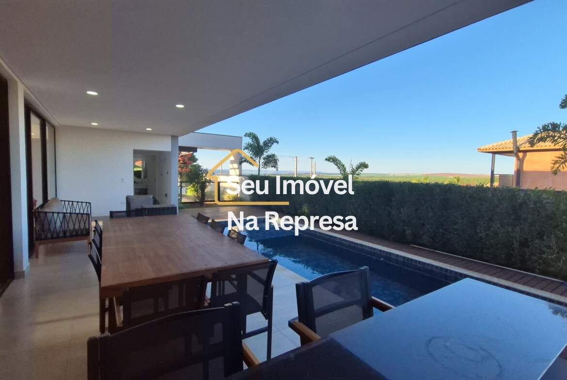 Casa à venda no Condomínio Riviera de Santa Cristina XIII HZH17OI