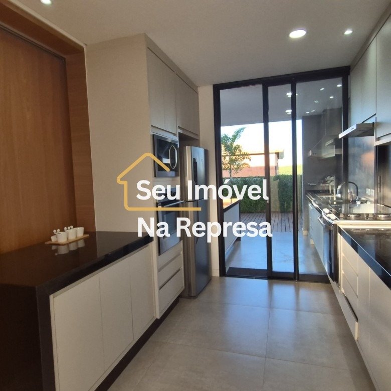 Casa à venda no Condomínio Riviera de Santa Cristina XIII HZH17OI