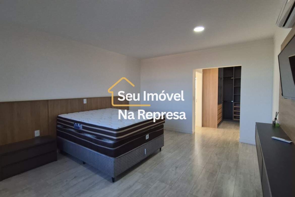 Casa à venda no Condomínio Riviera de Santa Cristina XIII HZH17OI