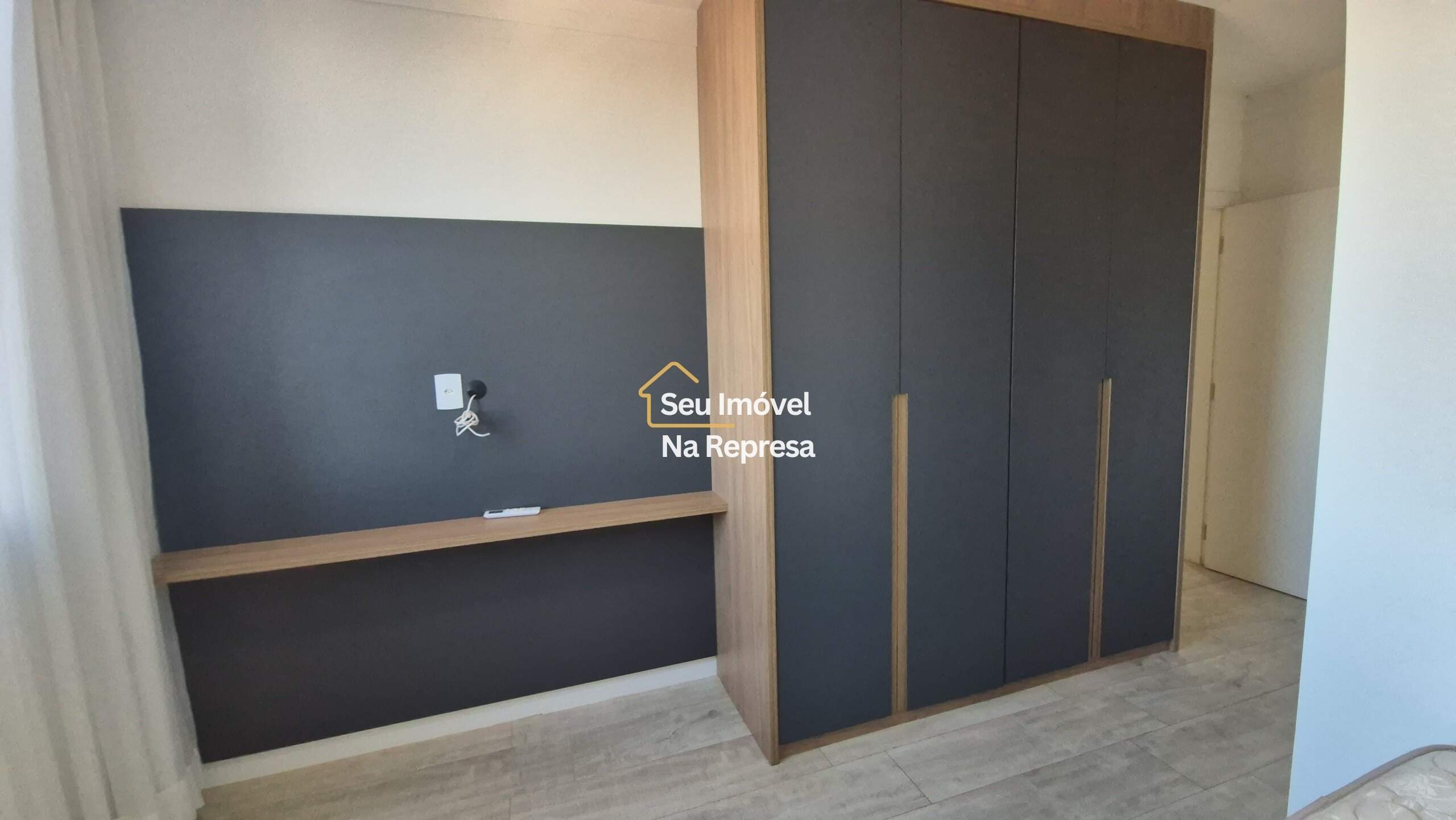 Casa à venda no Condomínio Riviera de Santa Cristina XIII HZH17OI