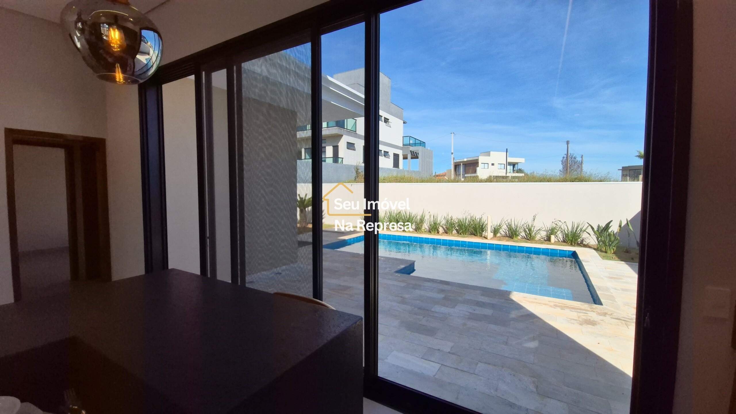 CHARME, CONFORTO E VISTA PARA A REPRESA – CASA DE CAMPO NO RIVIERA XIII
