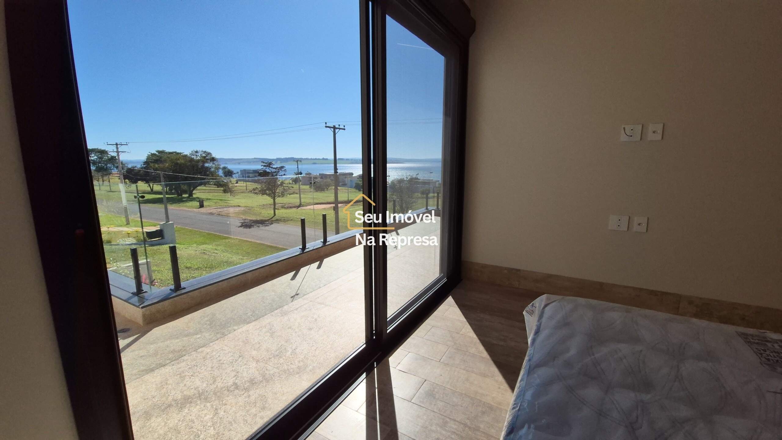 Mansão com vista incrível a venda