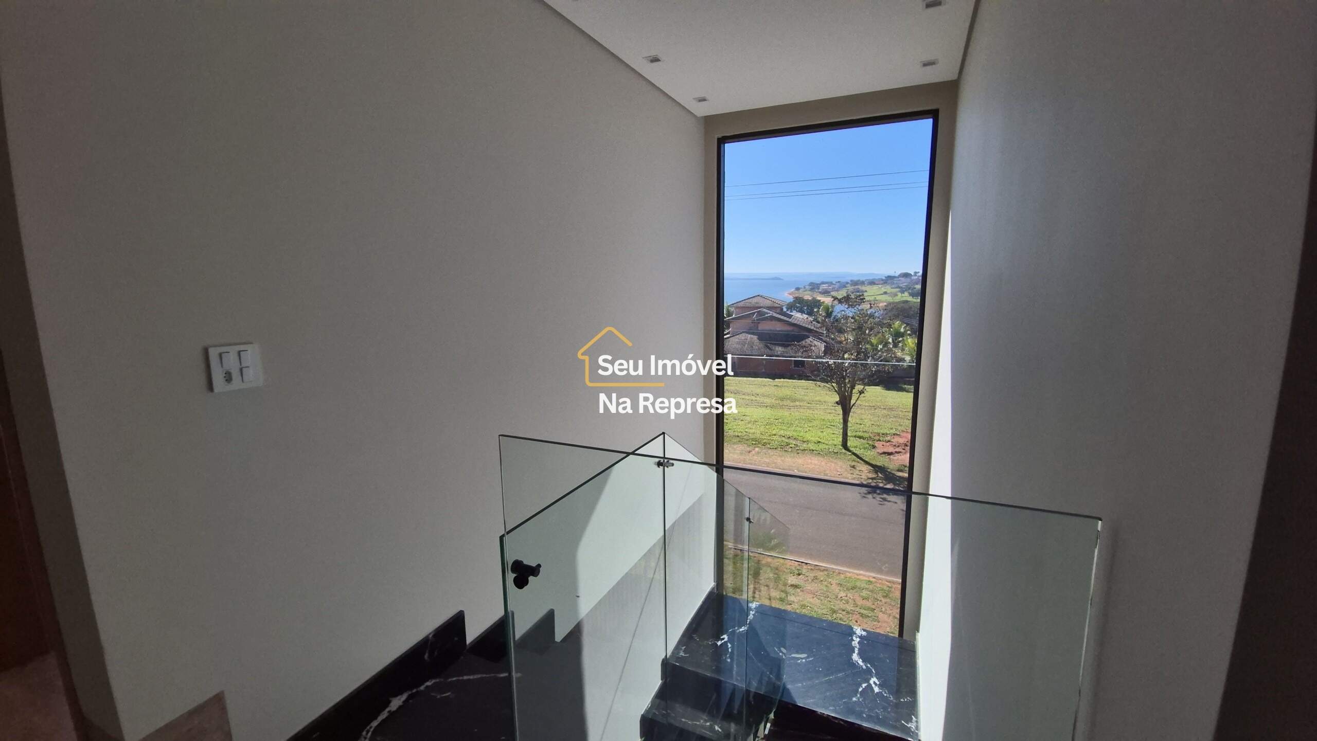 Mansão com vista incrível a venda