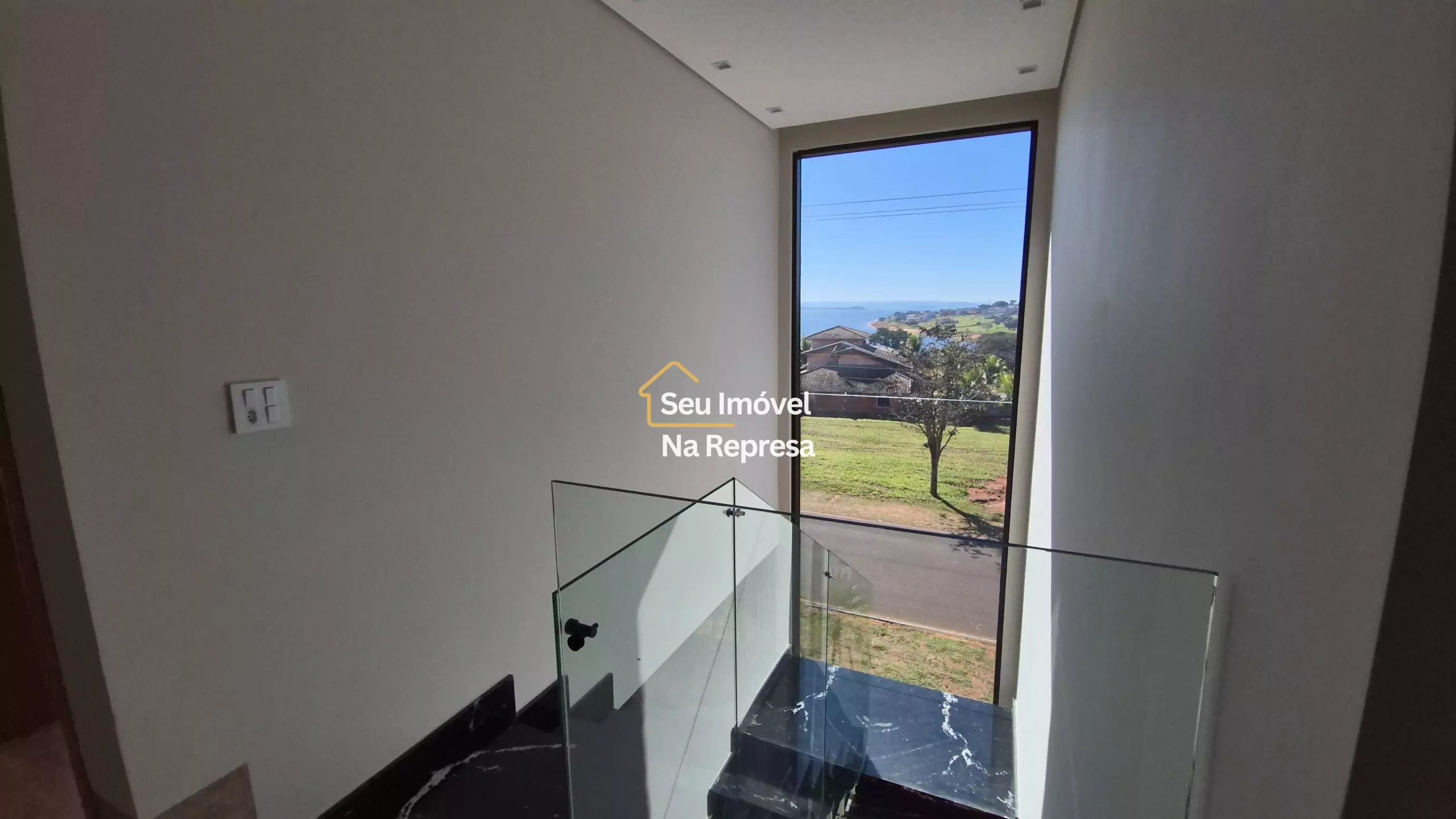 Mansão com vista incrível a venda