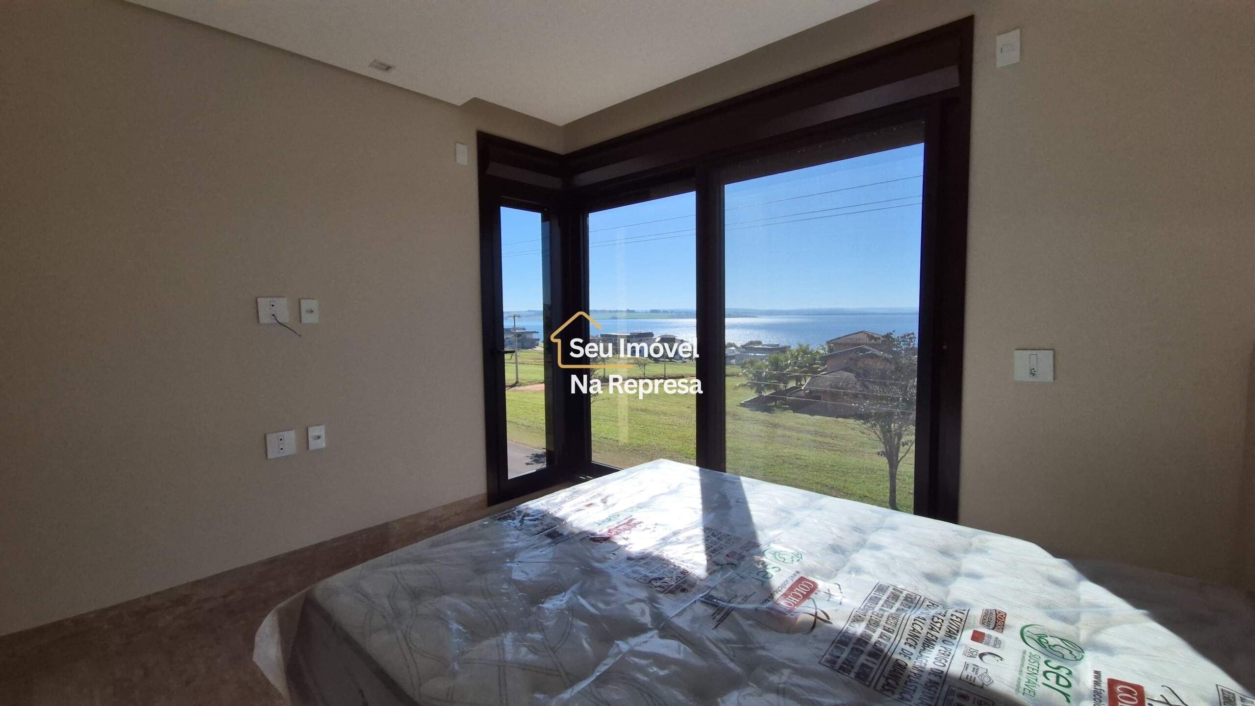Mansão com vista incrível a venda