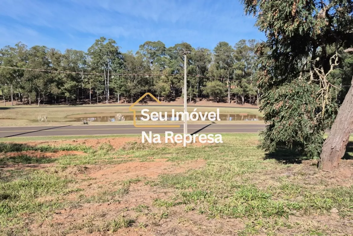 LOTE FRENTE PARA O LAGO – SETOR IATE Riviera de Santa Cristina XIII