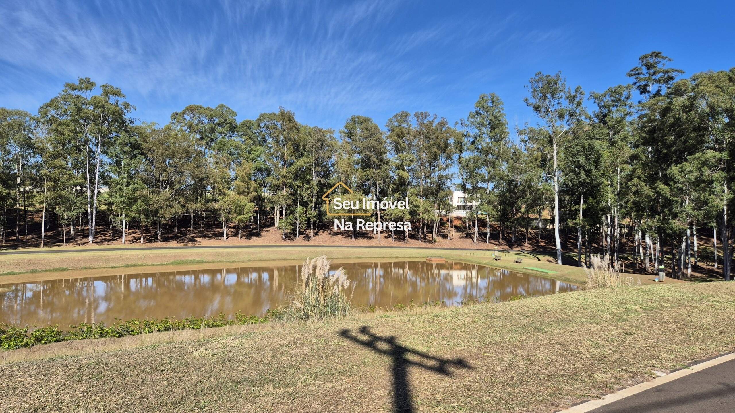 LOTE FRENTE PARA O LAGO – SETOR IATE Riviera de Santa Cristina XIII