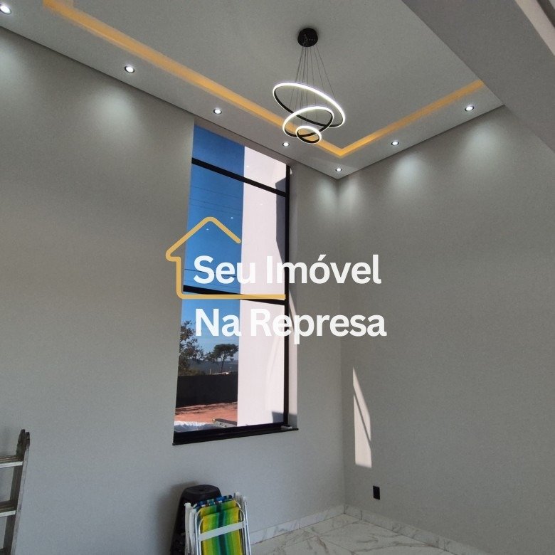 OPORTUNIDADE! CASA NOVA COM 3 SUÍTES E PISCINA PRIVATIVA – RIVIERA XIII