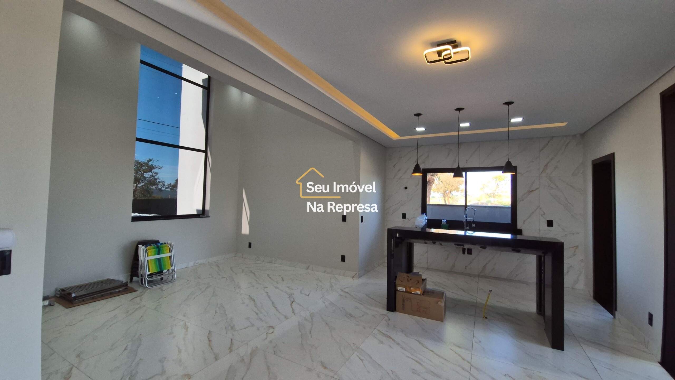 OPORTUNIDADE! CASA NOVA COM 3 SUÍTES E PISCINA PRIVATIVA – RIVIERA XIII