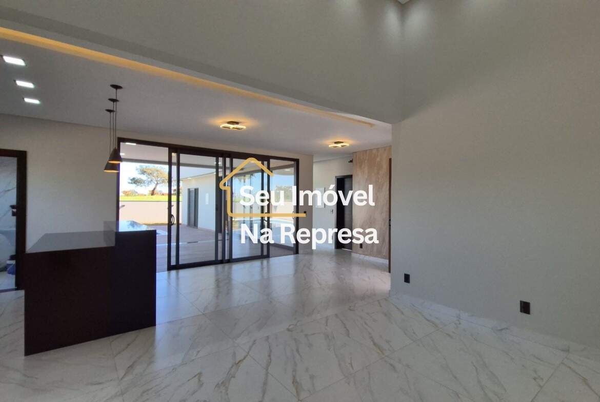 OPORTUNIDADE! CASA NOVA COM 3 SUÍTES E PISCINA PRIVATIVA – RIVIERA XIII