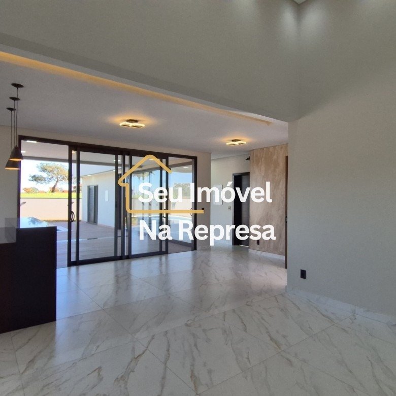 OPORTUNIDADE! CASA NOVA COM 3 SUÍTES E PISCINA PRIVATIVA – RIVIERA XIII