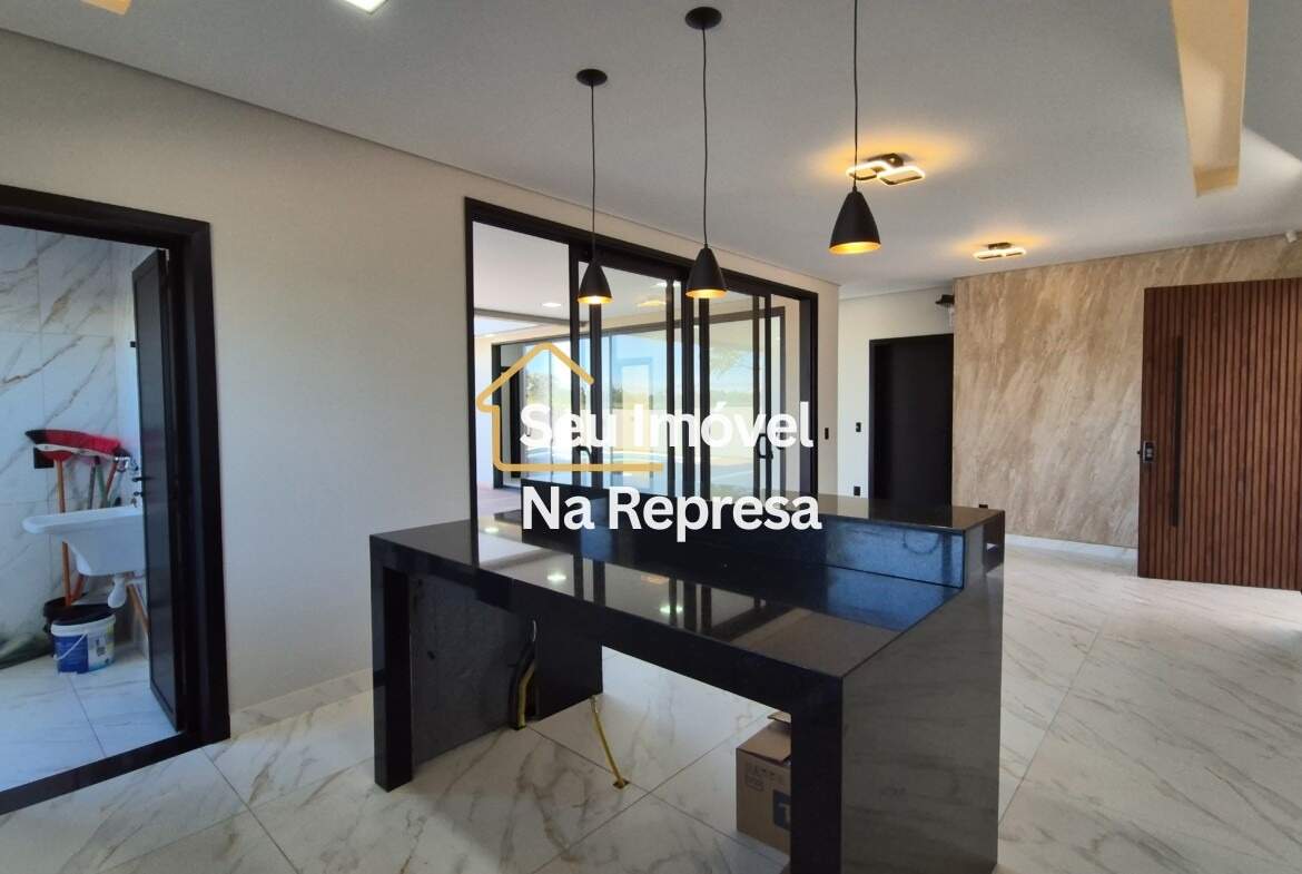 OPORTUNIDADE! CASA NOVA COM 3 SUÍTES E PISCINA PRIVATIVA – RIVIERA XIII