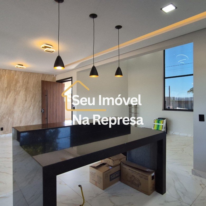 OPORTUNIDADE! CASA NOVA COM 3 SUÍTES E PISCINA PRIVATIVA – RIVIERA XIII