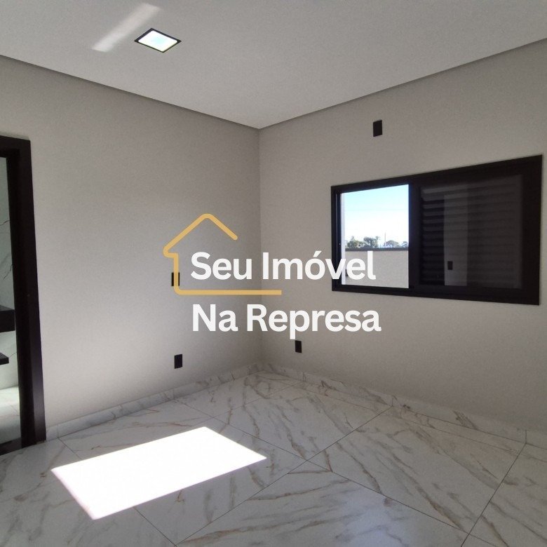 OPORTUNIDADE! CASA NOVA COM 3 SUÍTES E PISCINA PRIVATIVA – RIVIERA XIII