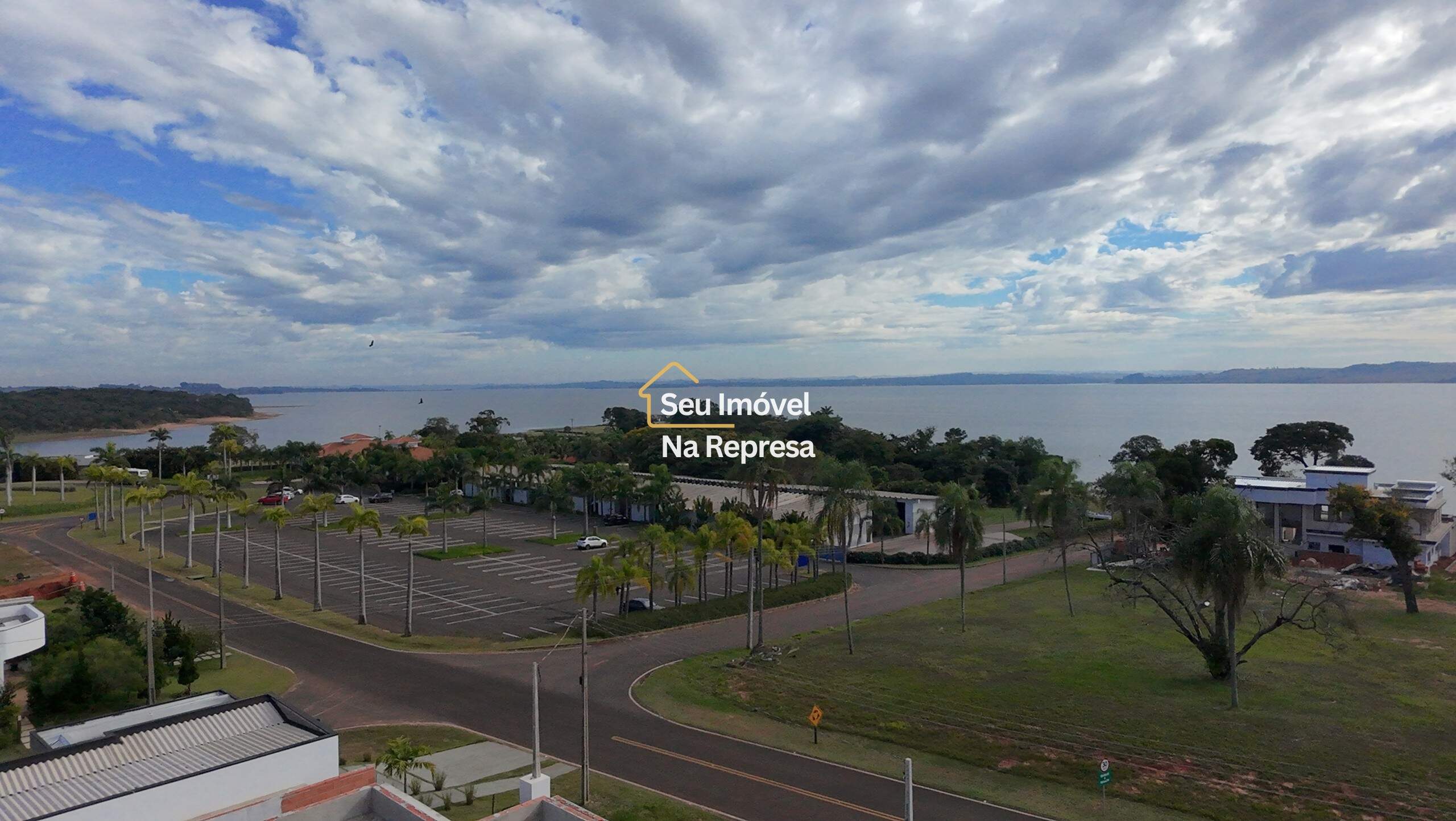 lote próximo ao clube marina no riviera 13