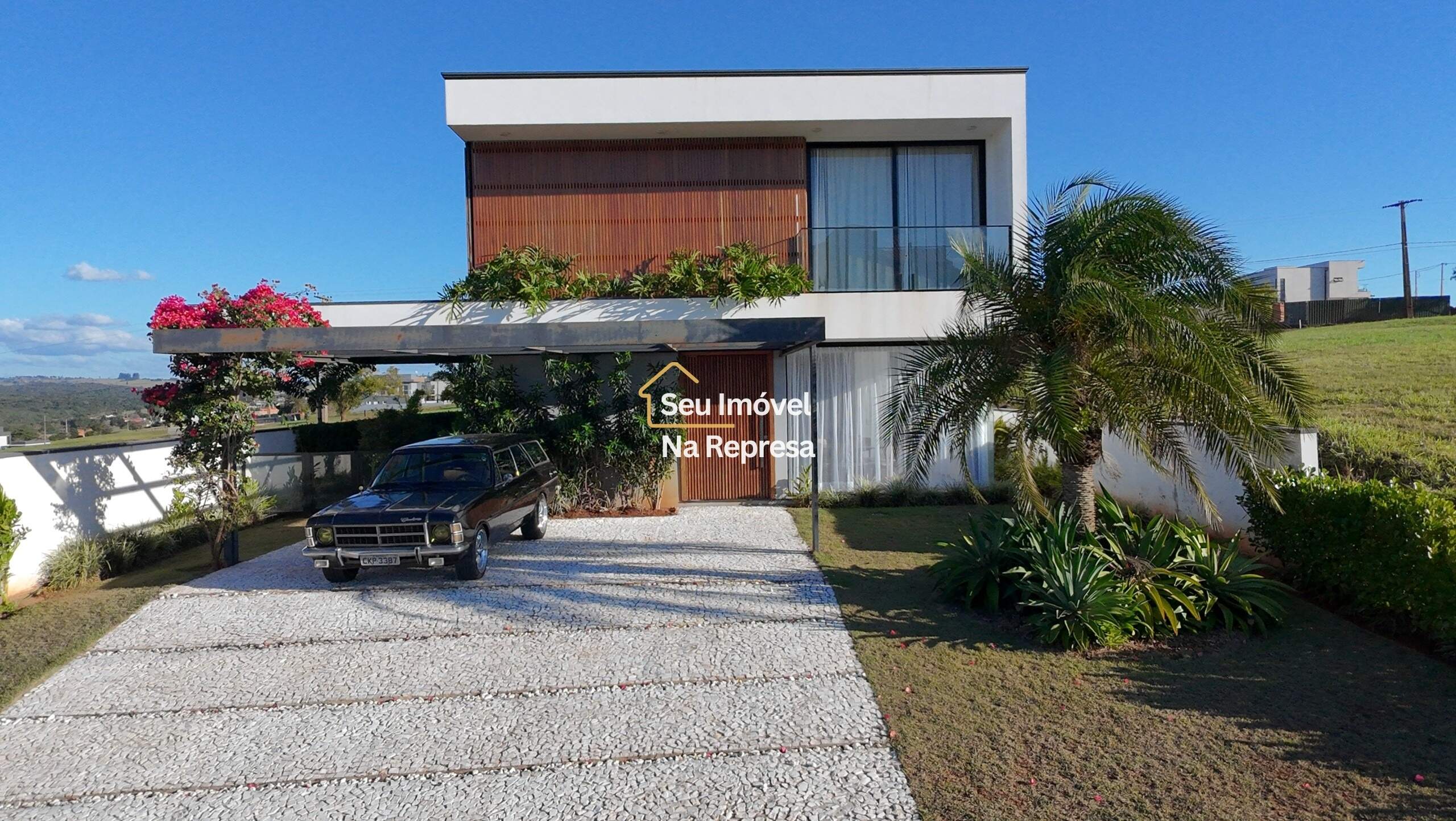 Casa à venda no Condomínio Riviera de Santa Cristina XIII HZH17OI