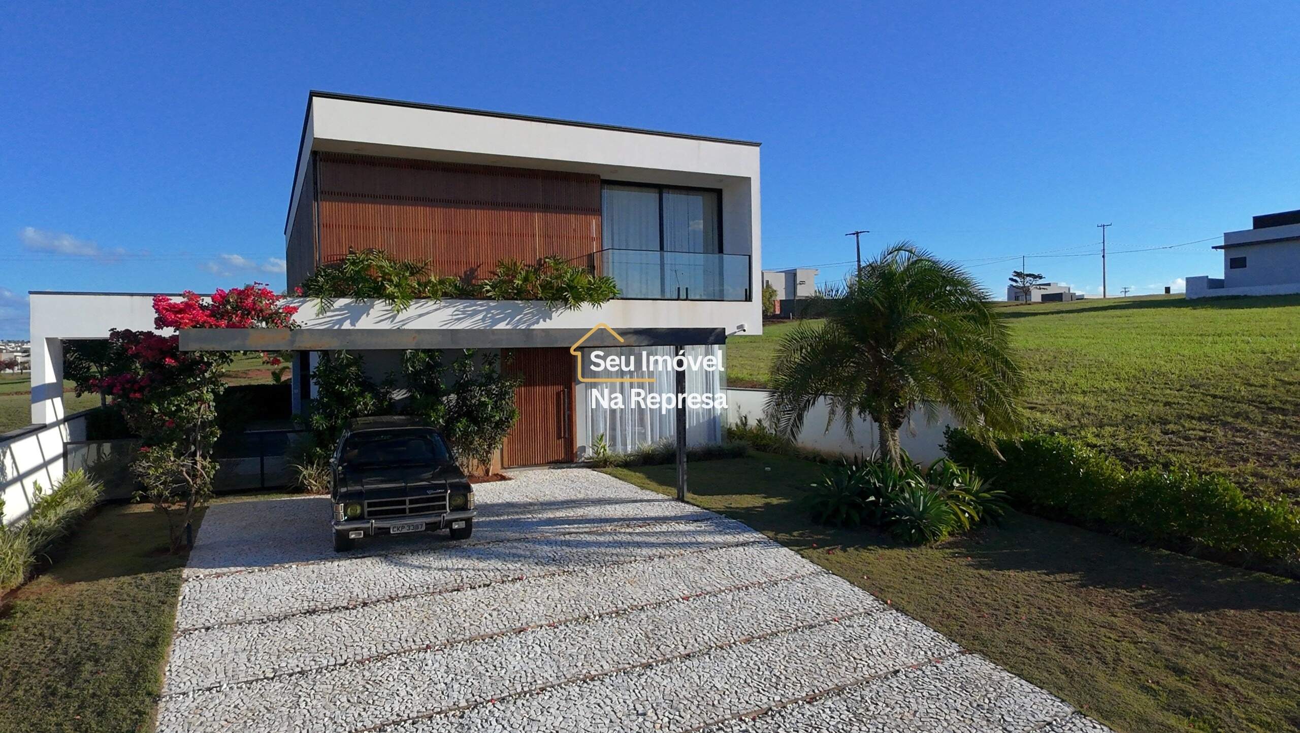 Casa à venda no Condomínio Riviera de Santa Cristina XIII HZH17OI