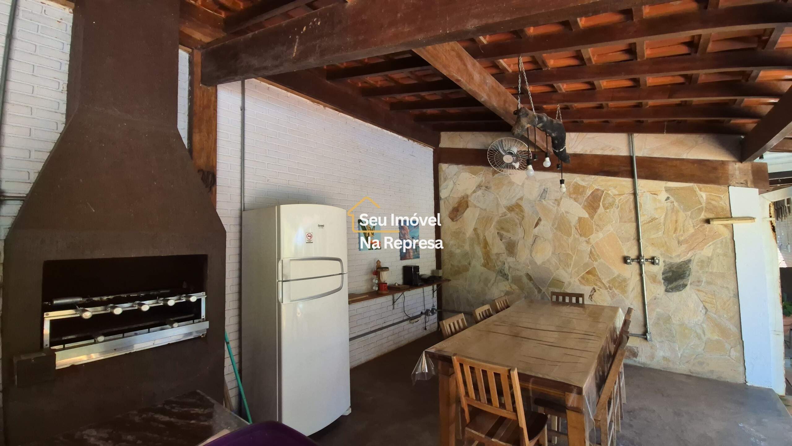 CHÁCARA PÉ NA ÁGUA COM +6.000m² NO BAIRRO COSTA AZUL
