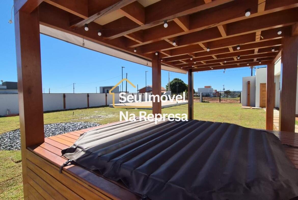 Casa à venda com 335m² de puro conforto em um terreno de 900m² no Riviera de Santa Cristina XIII
