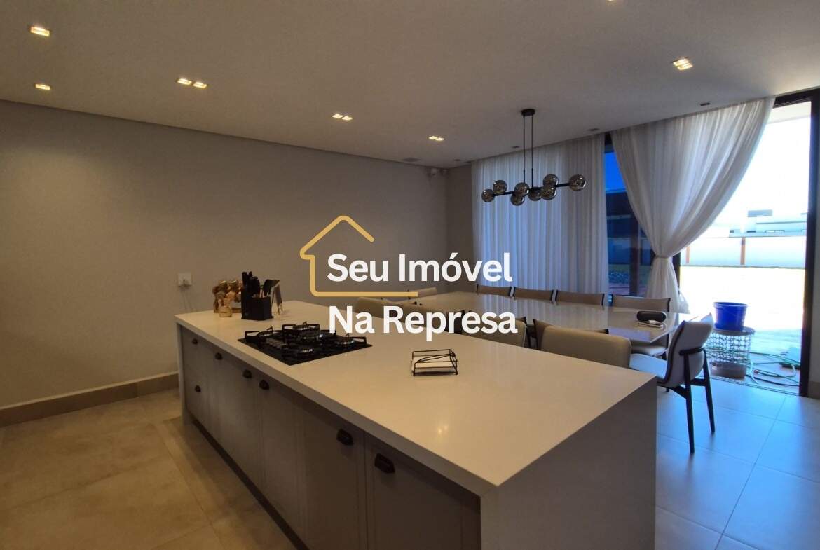 Casa à venda com 335m² de puro conforto em um terreno de 900m² no Riviera de Santa Cristina XIII