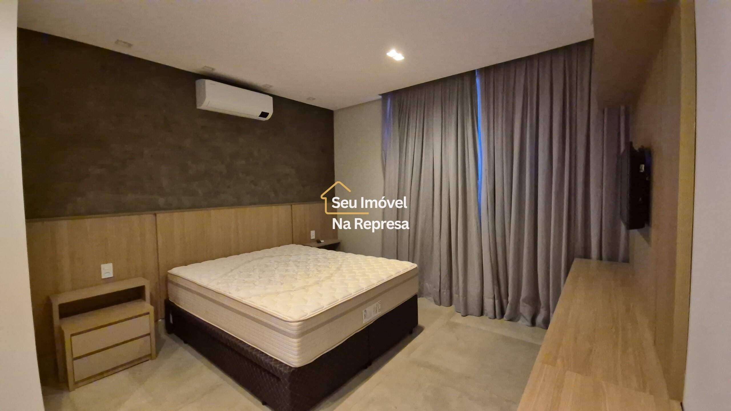 Casa à venda com 335m² de puro conforto em um terreno de 900m² no Riviera de Santa Cristina XIII
