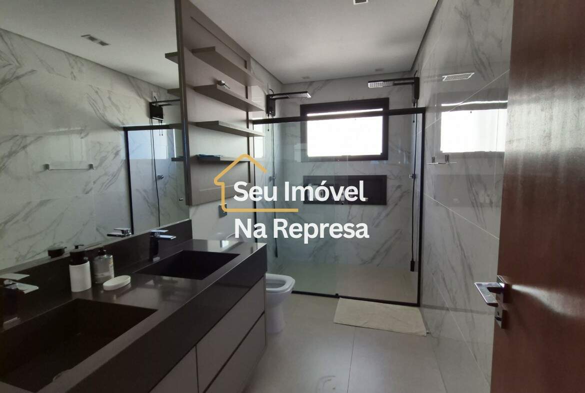 Casa à venda com 335m² de puro conforto em um terreno de 900m² no Riviera de Santa Cristina XIII