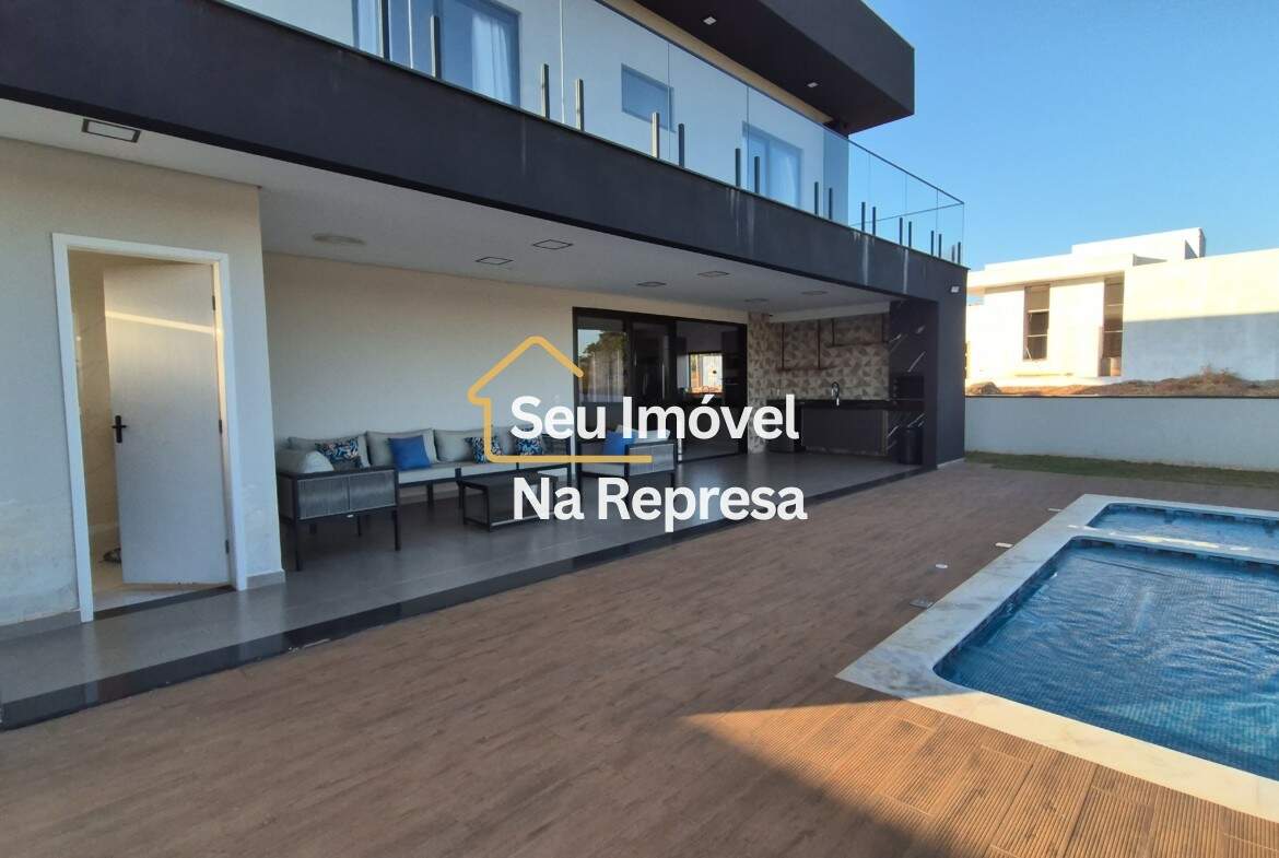Sobrado à venda no Riviera XIII – Espaço e lazer completo!