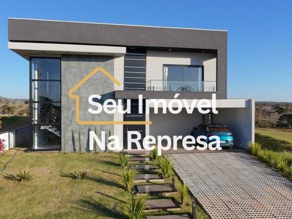 Sobrado à venda no Riviera XIII – Espaço e lazer completo!