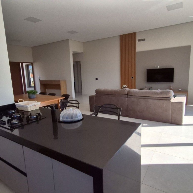 Casa à Venda no Riviera de Santa Cristina XIII Quadra FN Marina HZF03NM