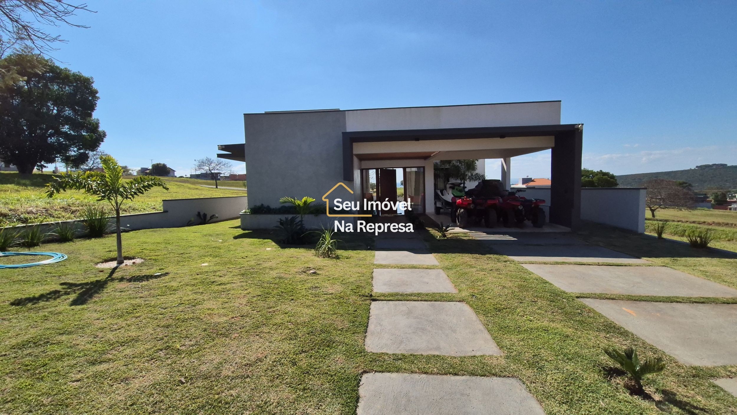 Casa à Venda no Riviera de Santa Cristina XIII Quadra FN Marina HZF03NM