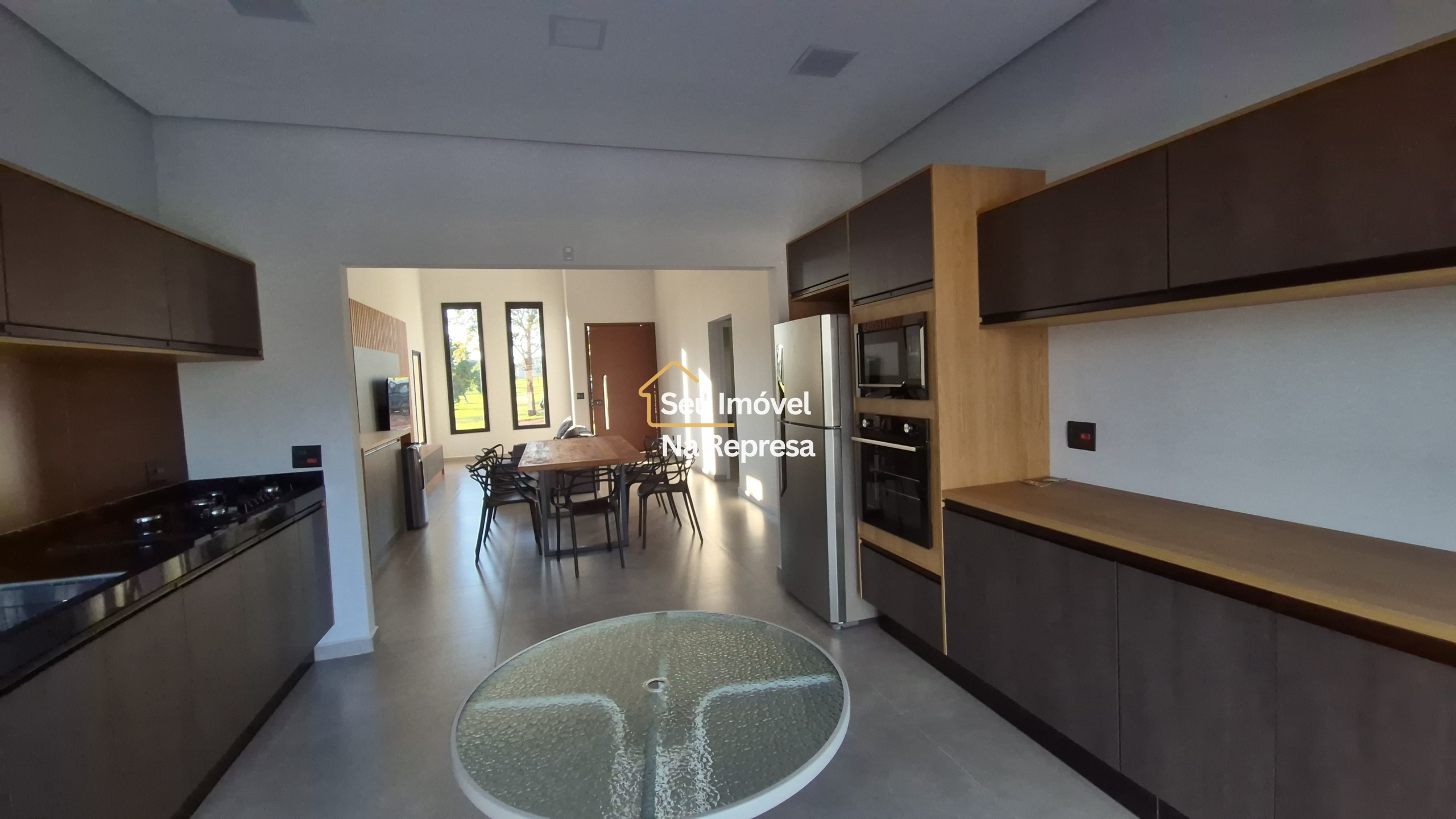 Casa térrea com piscina e mobiliada à venda no Riviera de Santa Cristina XIII - Iate HZE18XI