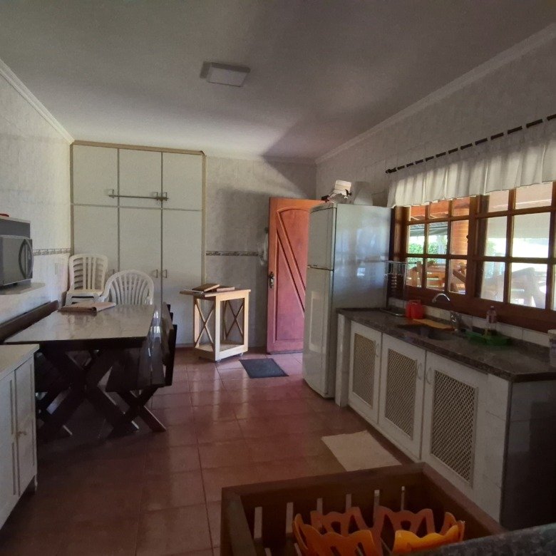 Casa no Riviera de Santa Cristina IV – Vista para a Represa Jurumirim