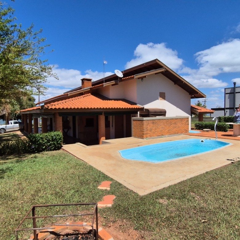 Casa no Riviera de Santa Cristina IV – Vista para a Represa Jurumirim
