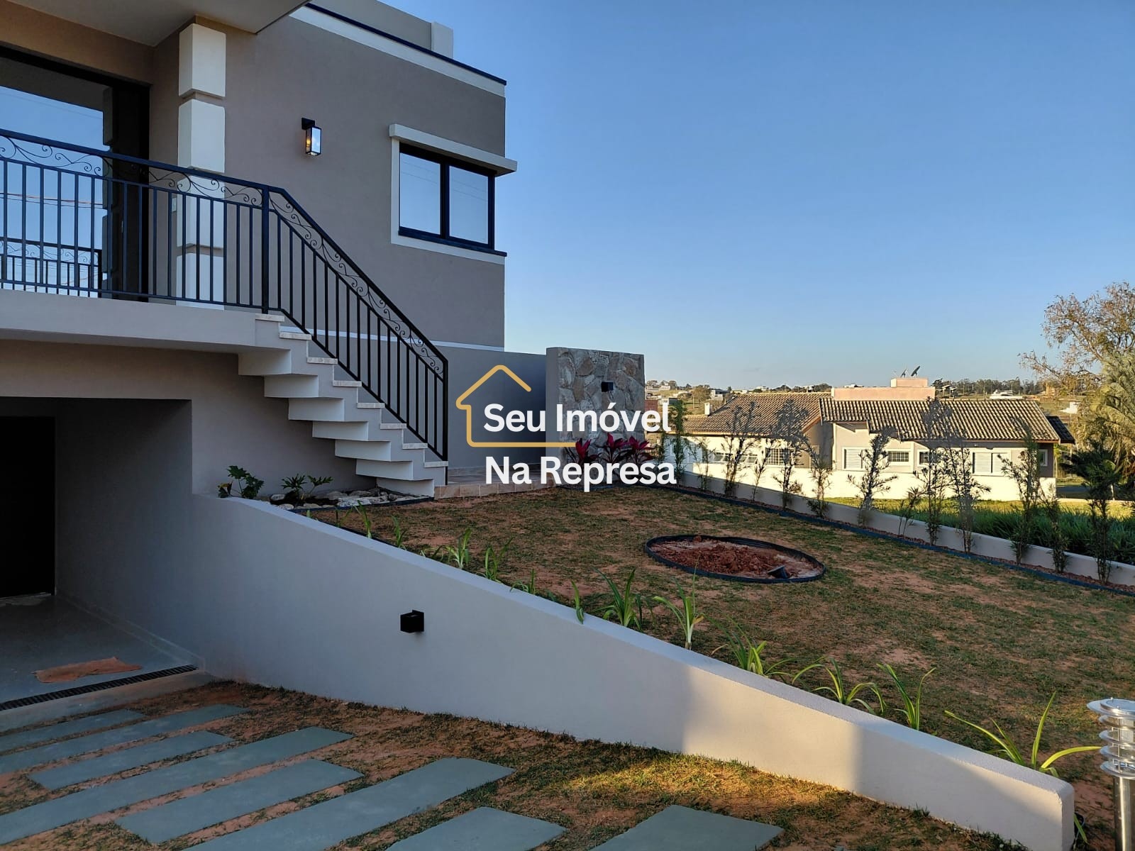 Mansão com 6 suítes no Riviera de Santa Cristina XIII – Paranapanema/SP F05XI