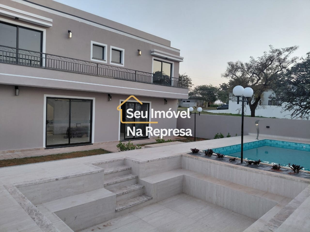 Mansão com 6 suítes no Riviera de Santa Cristina XIII – Paranapanema/SP F05XI