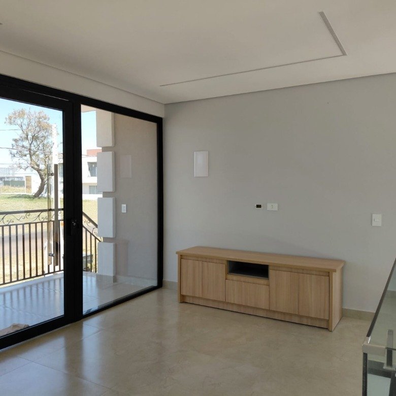 Mansão com 6 suítes no Riviera de Santa Cristina XIII – Paranapanema/SP F05XI