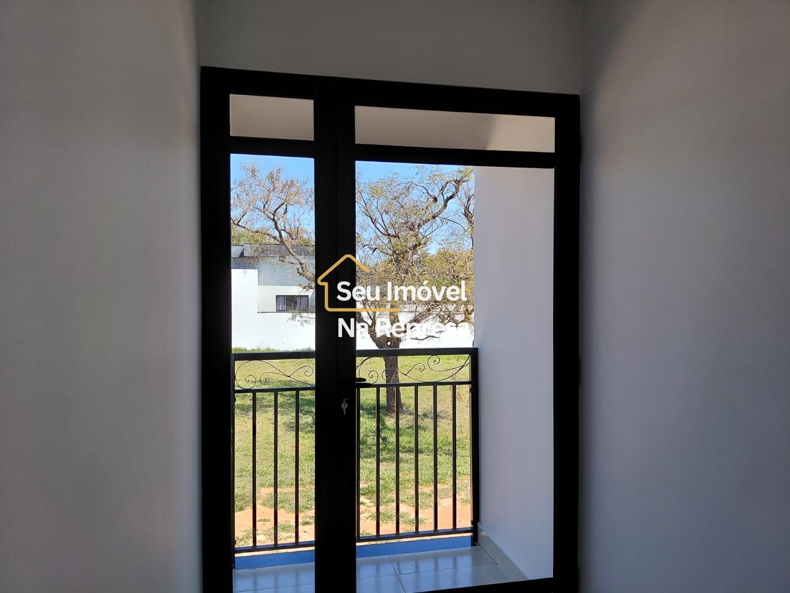 Mansão com 6 suítes no Riviera de Santa Cristina XIII – Paranapanema/SP F05XI