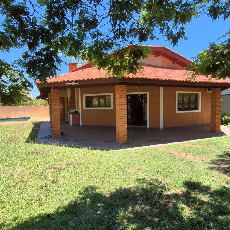 Casa de Campo no Riviera de Santa Cristina XIII – Perto do Clube Iate!