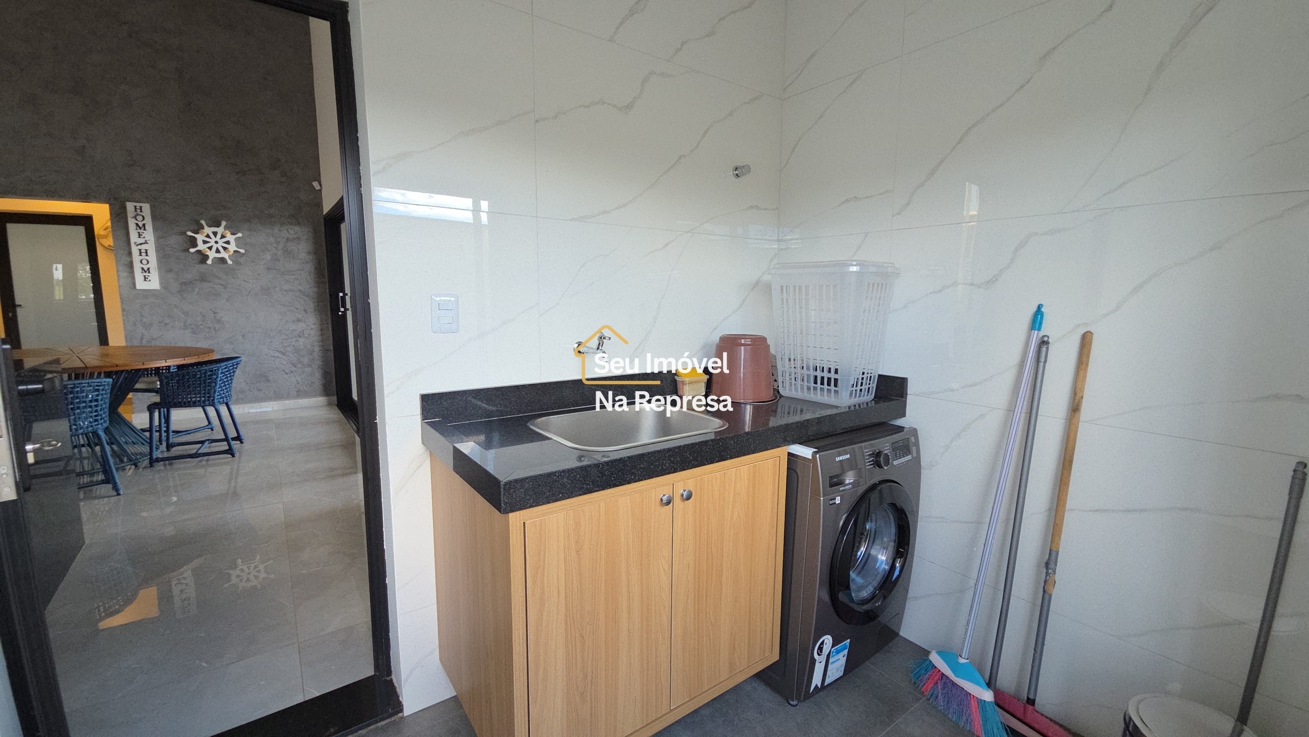 A casa térrea que combina imponência, conforto e o verdadeiro lifestyle do Riviera de Santa Cristina XIII