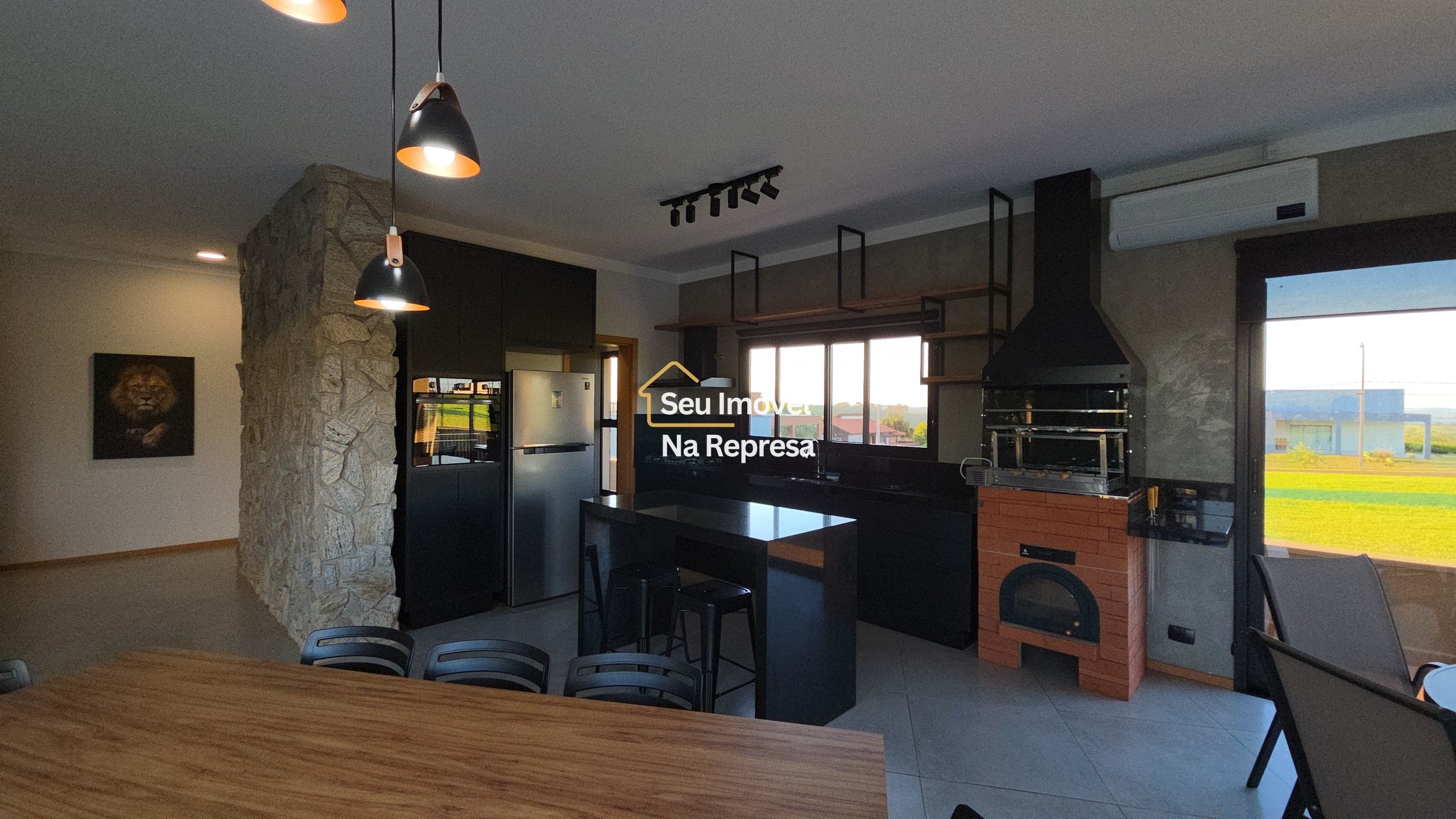 Uma casa de esquina moderna, com vista para a represa e potencial de expansão no Riviera de Santa Cristina XII