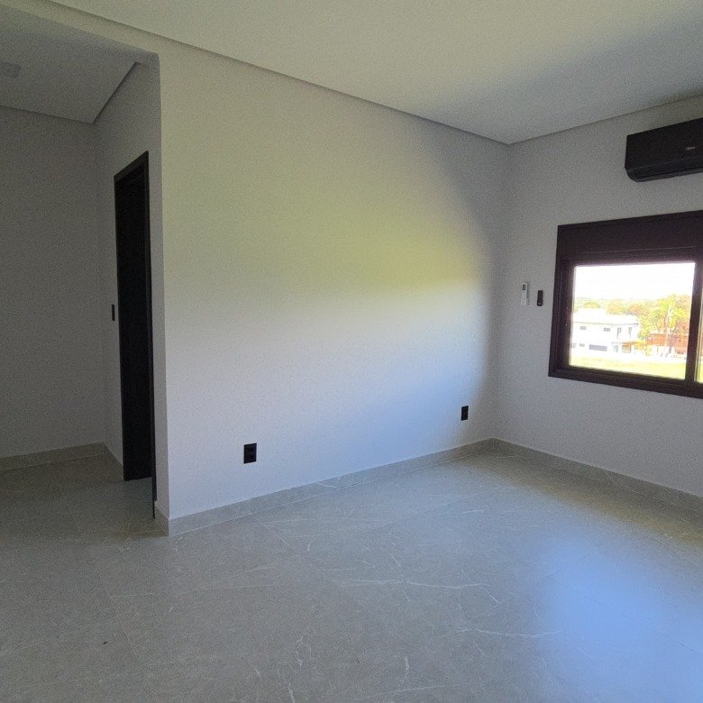 A casa perfeita para quem quer viver entre os melhores pontos do Riviera XIII — conforto, localização e lazer em um só lugar