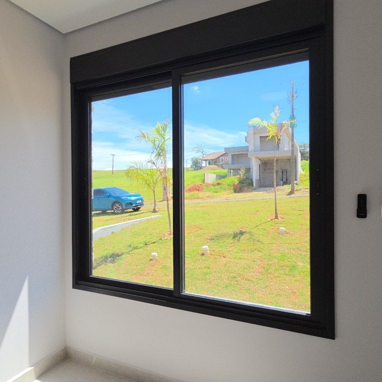 A casa perfeita para quem quer viver entre os melhores pontos do Riviera XIII — conforto, localização e lazer em um só lugar