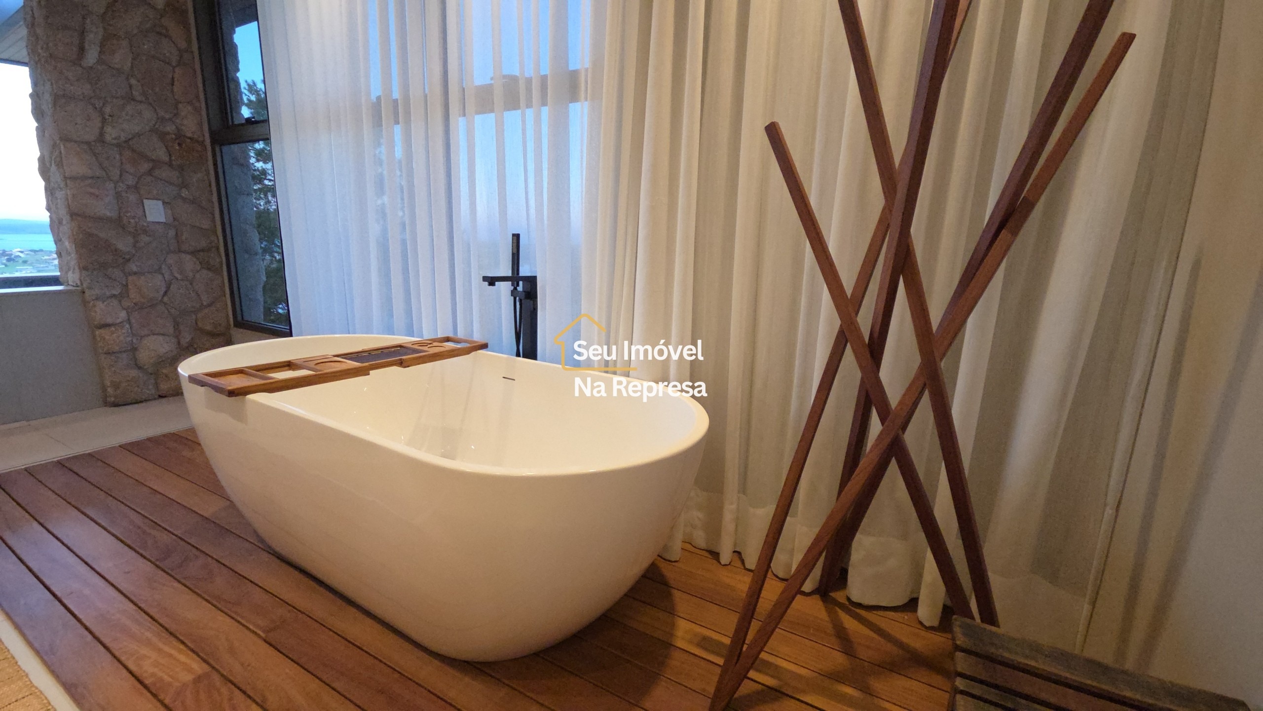 A obra-prima do Riviera de Santa Cristina XIII — luxo, exclusividade e arquitetura sem precedentes na América Latina.