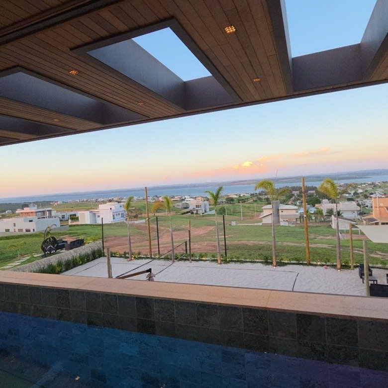 A obra-prima do Riviera de Santa Cristina XIII — luxo, exclusividade e arquitetura sem precedentes na América Latina.
