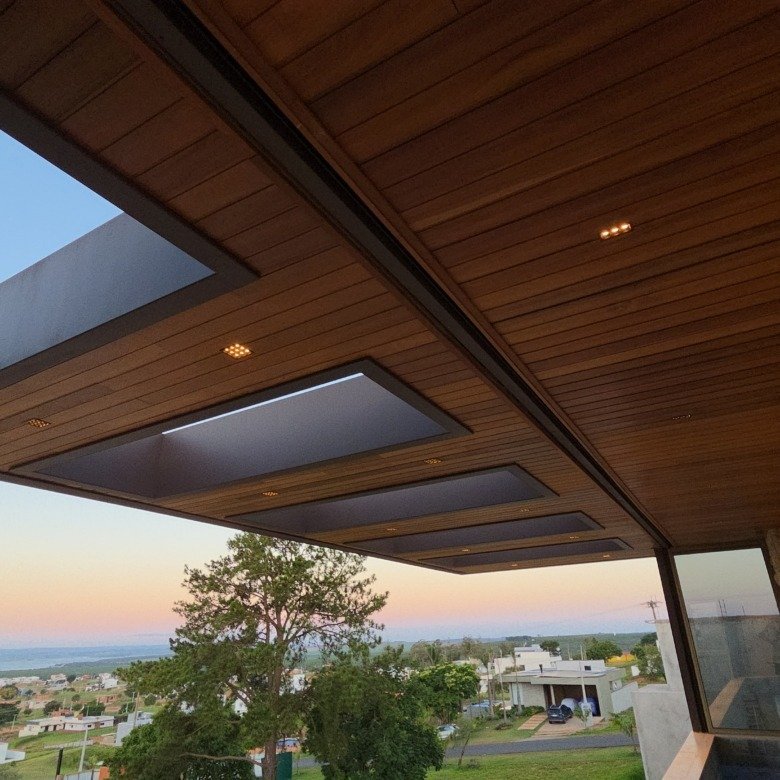 A obra-prima do Riviera de Santa Cristina XIII — luxo, exclusividade e arquitetura sem precedentes na América Latina.