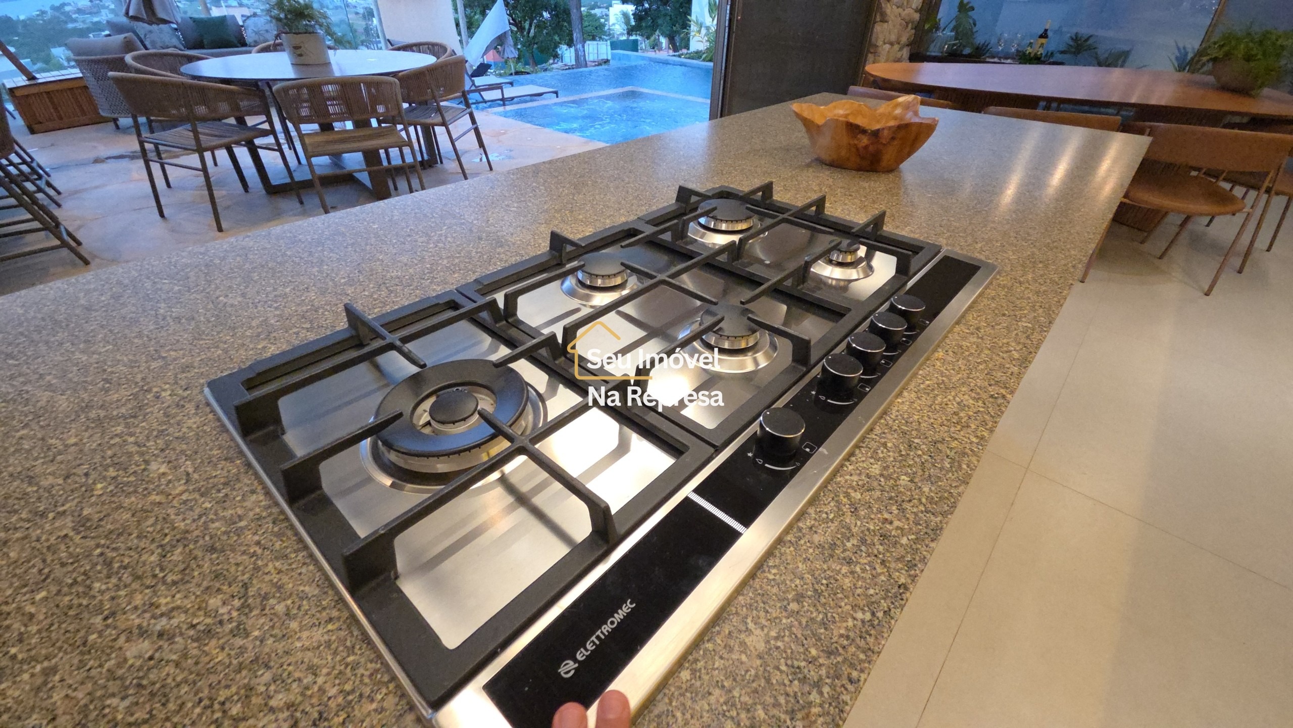 A obra-prima do Riviera de Santa Cristina XIII — luxo, exclusividade e arquitetura sem precedentes na América Latina.