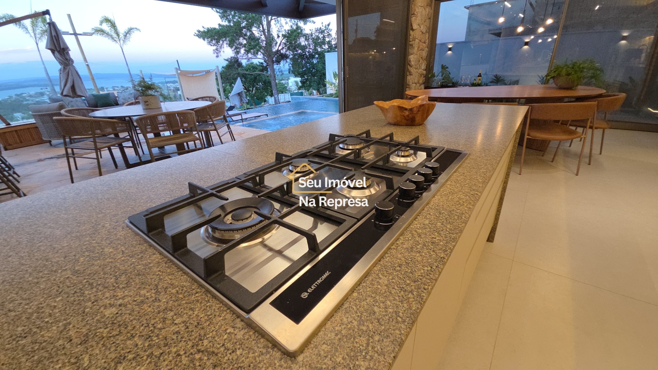 A obra-prima do Riviera de Santa Cristina XIII — luxo, exclusividade e arquitetura sem precedentes na América Latina.